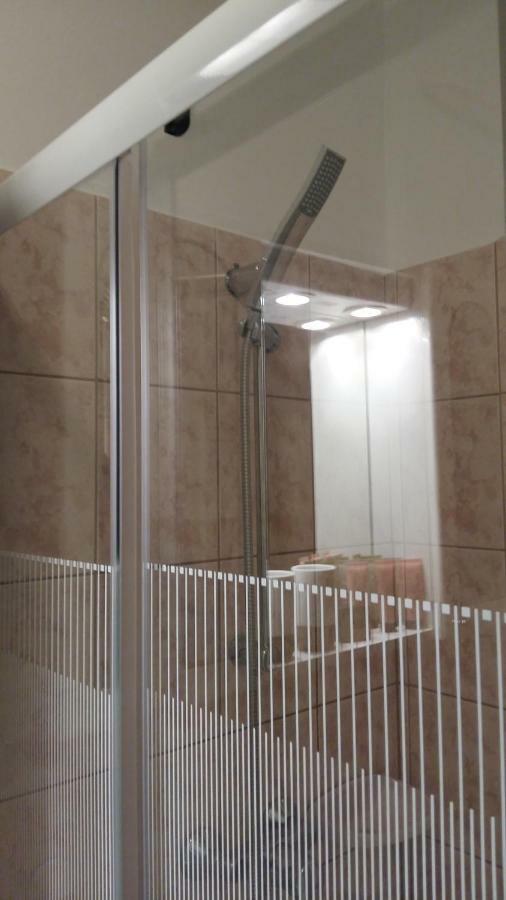Heni Apartman Nagykanizsa Kültér fotó