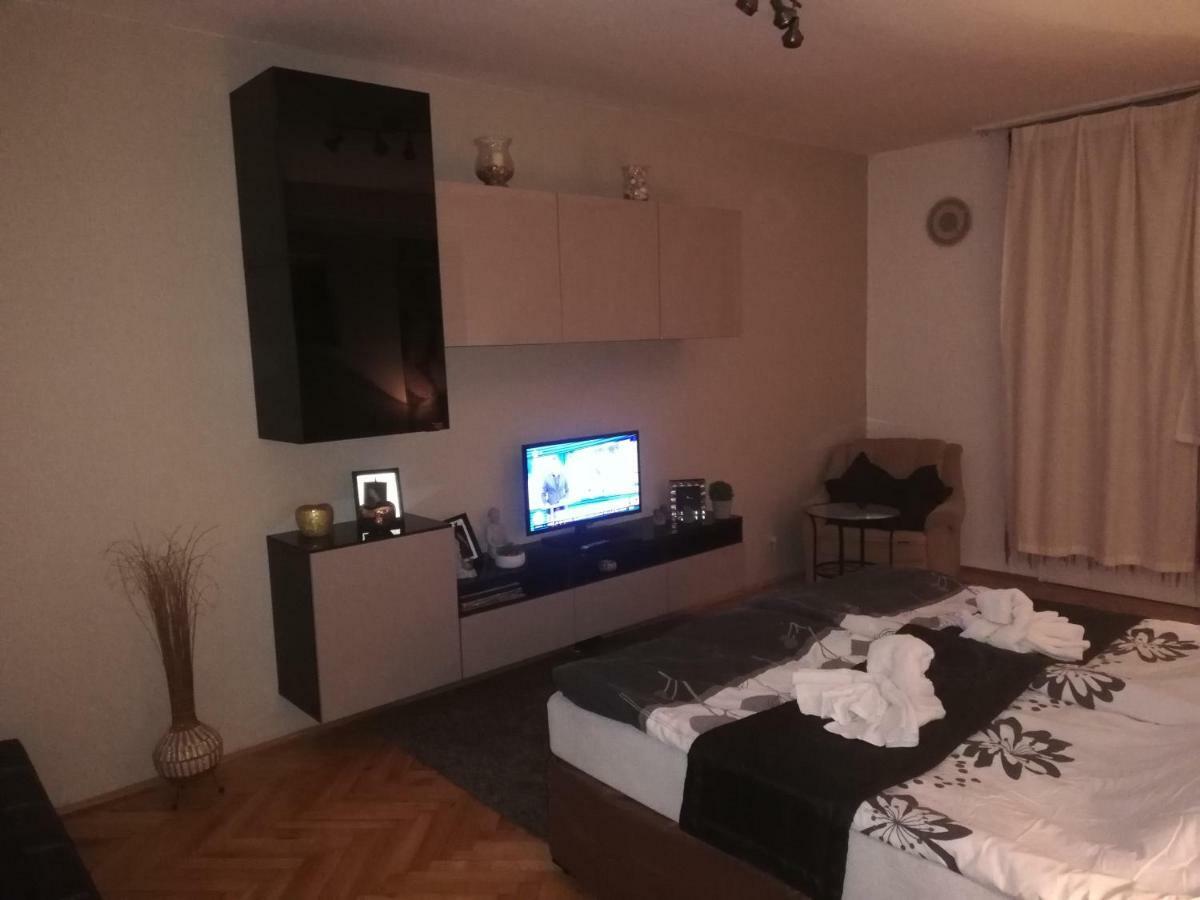 Heni Apartman Nagykanizsa Kültér fotó