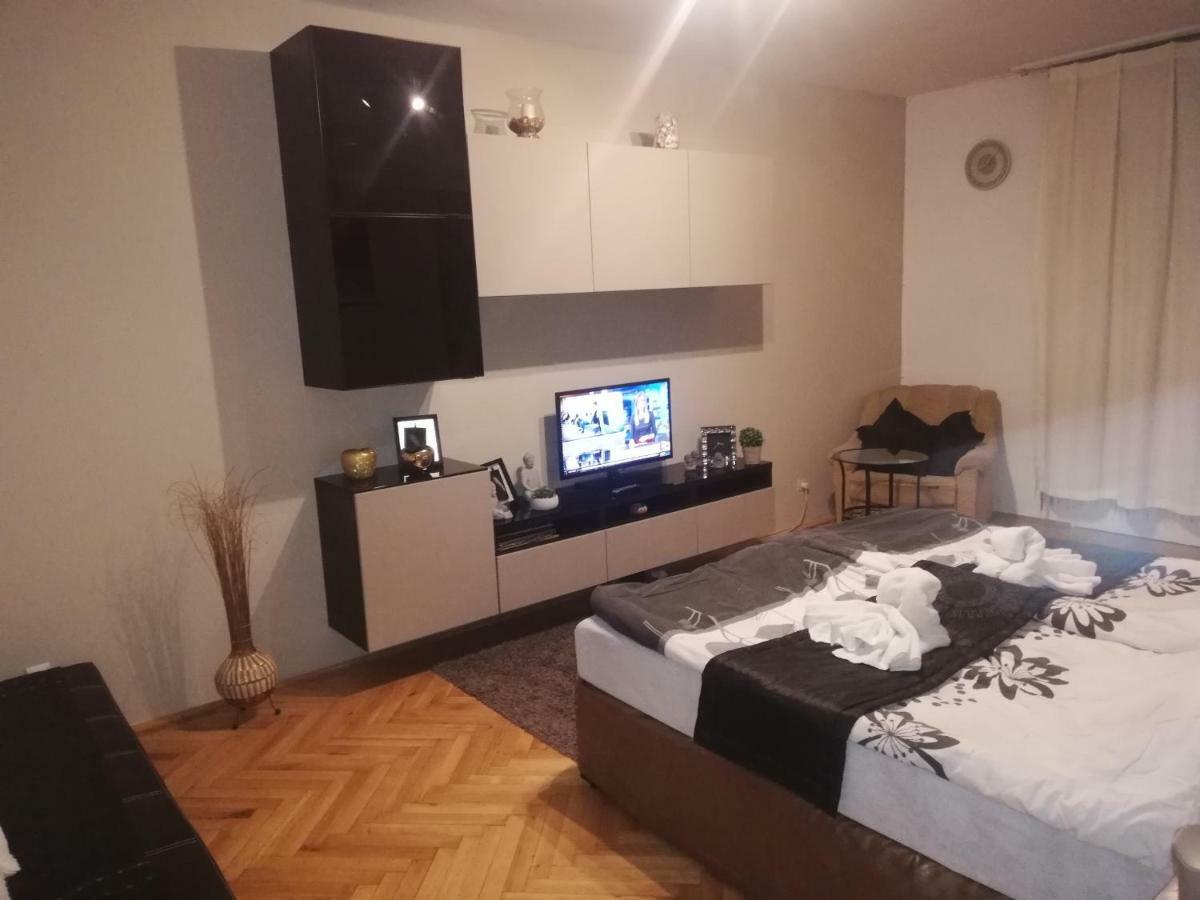Heni Apartman Nagykanizsa Kültér fotó
