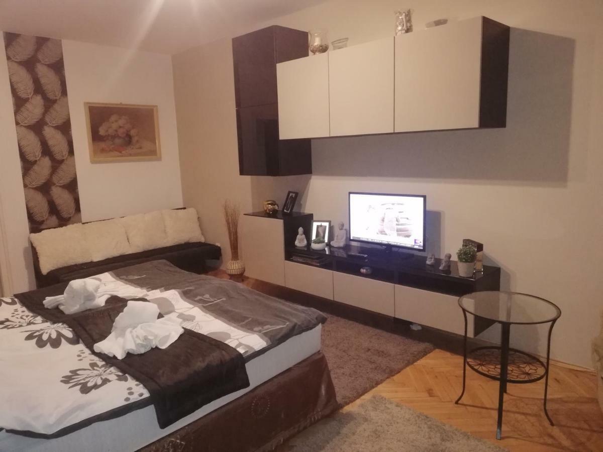 Heni Apartman Nagykanizsa Kültér fotó